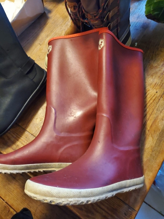 Vivo barefoot Shoes - Vivo Barefoot Waterloo Red Rain Boots Size 39L